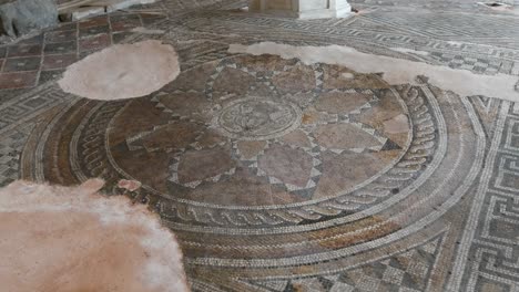 Mosaics-from-the-late-antique-building-“EIRENE??