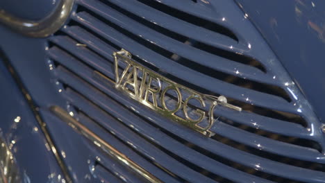 Front-radiator-grill-of-classic-luxury-vechile-Ford-Vairogs