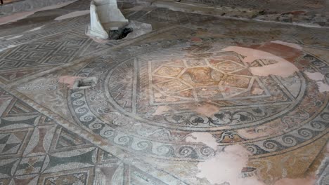 Mosaics-from-the-late-antique-building-“EIRENE??