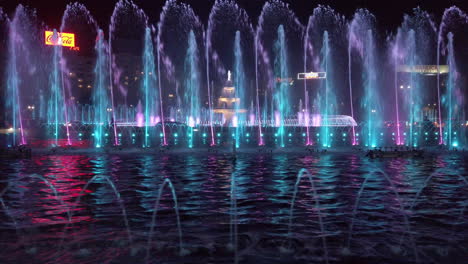 Fountains-display-show-in-slow-motion-Union-Square-Bucharest-Romania