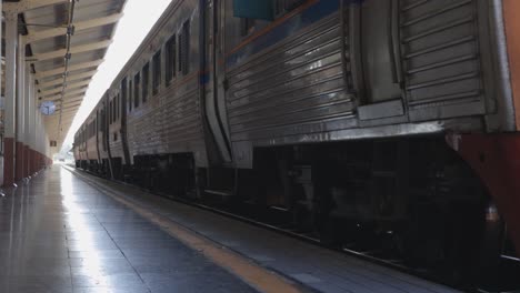 A-passenger-train-is-departing-from-Chiang-Mai-Railway-Station