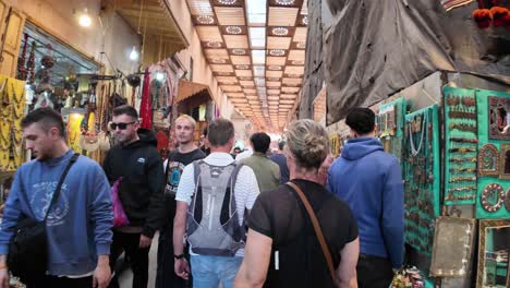 Jemaa-el-Fnaa-Main-Square-and-Market-Place-of-Marrakech,-walking-POV