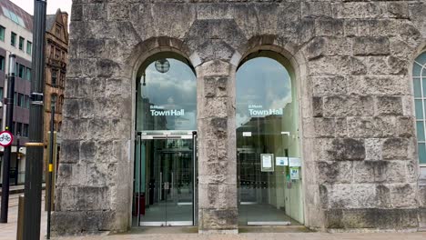 Entrance-to-Birmingham-Symphony-Hall-and-Town-Hall-historical-listed-heritage-building-in-the-city-centre-of-Birmingham,-England-UK