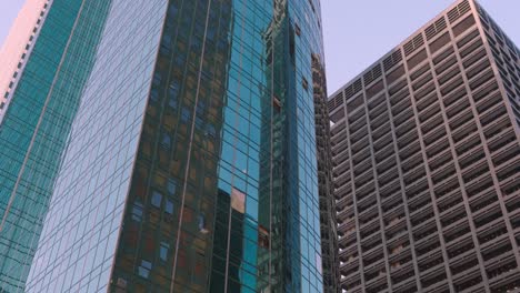 Skyscraper-in-downtown-Houston-with-blown-out-windows-after-major-storm