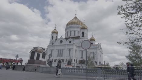 Facade-of-Orthodox-Cathedral-of-Christ-the-Saviour-in-Moscow-Russia