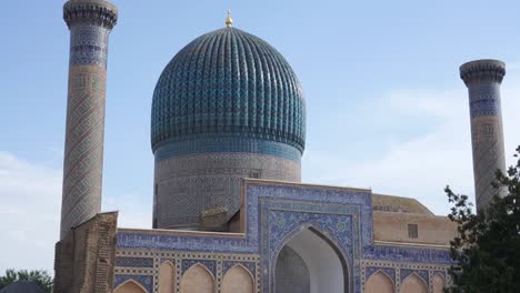 Tilting-up-camera-movement-of-Timur--Tamerlane-Mausoleum-in-Bukhara,-Uzbekistan-for-narrative-documentary