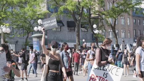 Las-Vidas-De-Los-Negros-Importan-Protestas-En-Ottawa,-Ontario,-Canadá.