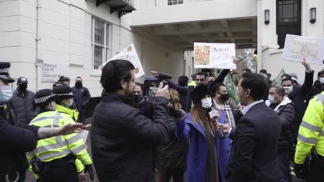 Menschen-Der-Pakistanischen-Patriotischen-Front-UK-Protestieren-Gegen-Den-Vorherigen-Vorsitzenden