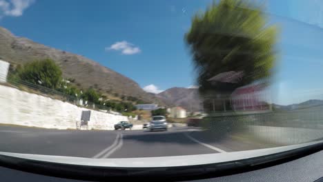 POV-Conduciendo-Por-La-Zona-Montañosa-Y-El-Valle-En-La-Isla-De-Creta,-Vista-Hiperlapso