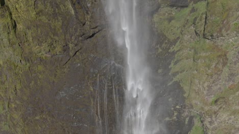 Imágenes-Aéreas-De-Los-Lugares-Más-Bellos-De-Islandia-Durante-El-Verano-De-2019