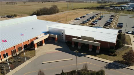 Front-aerial-orbit-shot-of-Tennessee-College-of-Applied-Technology-in-Clarksville,-Tennessee