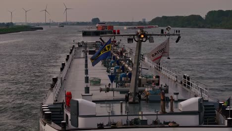 Galapagos-Massengutfrachter-Segelt,-Maltesische-Flagge,-Schifffahrtsindustrie,-Luftaufnahme