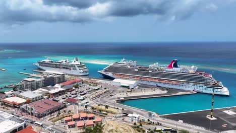 Hafen-Von-Aruba-In-Oranjestad-In-Der-Karibik-Niederlande-Aruba