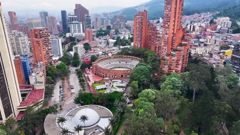 Parque-Bicentenario-En-Bogotá-En-La-Capital-Del-Distrito-De-Colombia.