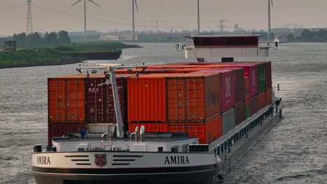 Petrochemietanker-Amira,-Segeln,-Transport-Der-Chemischen-Industrie