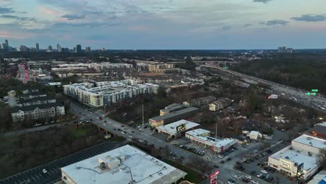 Suburb-neighborhood-of-Atlanta-city-during-cloudy-day-in-USA