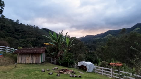 Timelapse-of-beautiful-countryside-in-Delfim-Moreira,-Bairro-do-Rosário,-Brazil