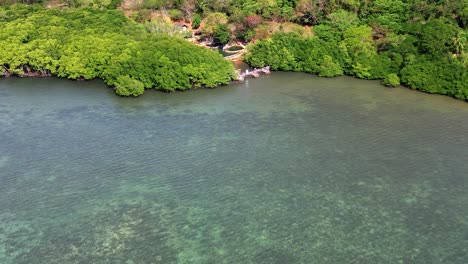 Philippines-Coron-Maquinit-Hot-Spring-Pool-Aerial-Drone-Fly-Moving-Closer