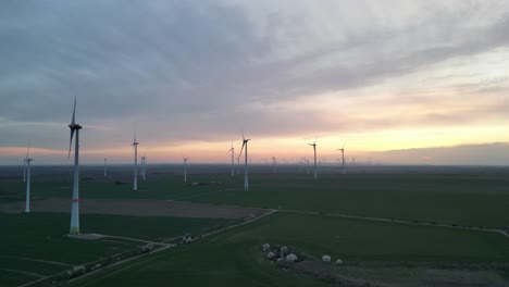 Windkraftanlage-Deutschland-Umweltfreundliche-Produktion-Erneuerbarer-Energie