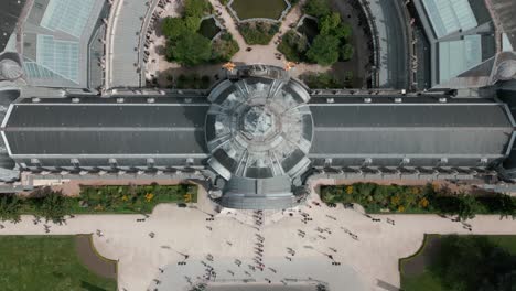 Pequeño-Palacio,-París.-Dron-Aéreo