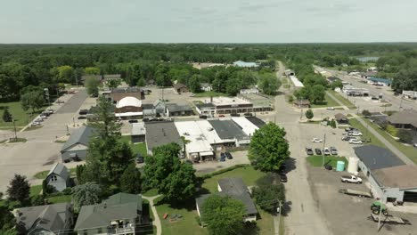 Sand-Lake,-Michigan-downtown-with-drone-video-moving-in