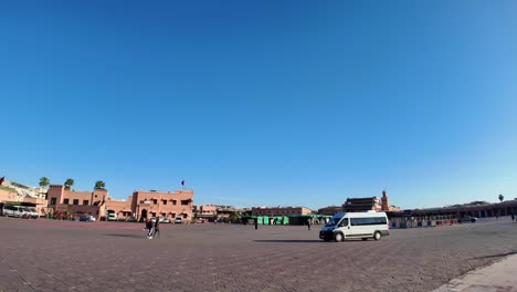 Plaza-Principal-De-Jemaa-El-Fnaa,-Mercado,-Centro-De-La-Ciudad-De-Medina,-Marrakech,-Marruecos