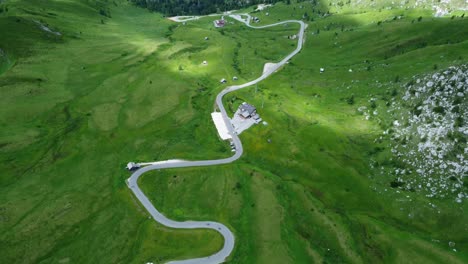 Drone-Aerial-Flight-Over-Majestic-Mountain-Peaks-Dolomites,-Italy