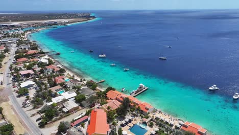 Bonaire-Skyline-At-Kralendijk-In-Bonaire-Netherlands-Antilles