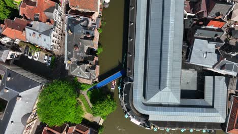 Lieve-Kanal,-Ostflandern,-Gent,-Flämische-Region,-Belgien,-Juni-2022