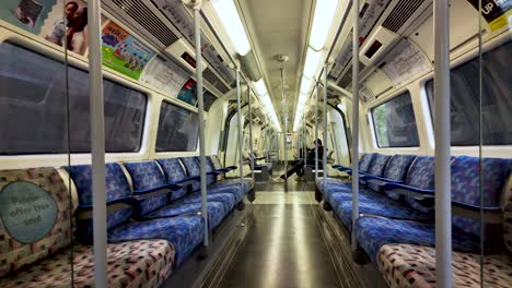 Nearly-Empty-Jubilee-line-train-carriage-in-London,-conveying-the-concept-of-urban-commuting