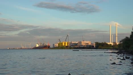 Wind-turbinesvnad-industrial-facility-on-the-shores-of-Aalborg