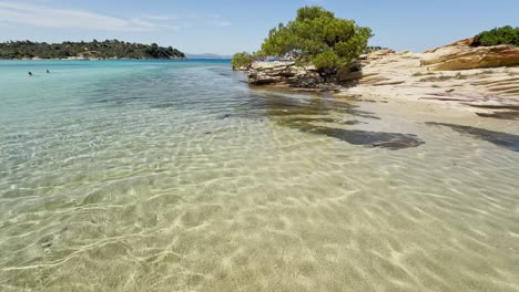 Playas-Limpias-Con-Bandera-Azul-De-La-Península-De-Halkidiki,-Grecia.