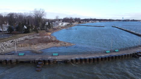 Break-water-in-Luna-Pier,-Michigan,-USA,-on-the-shore-of-Lake-Erie,-one-of-the-Great-Lakes