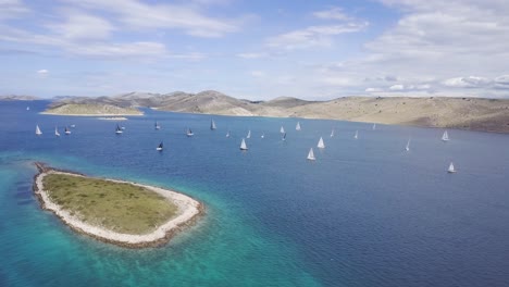 Regata-Alrededor-De-Las-Islas-Kornati-En-Croacia.