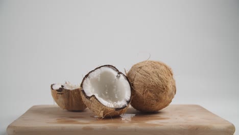 Water-droplets-in-coconut-shell