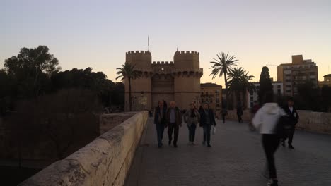 Day-to-Night-Timelapse-of-Serrano-Towers