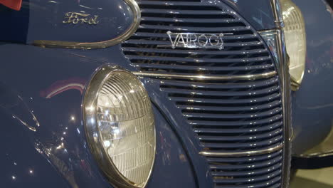 Front-radiator-grill-of-classic-luxury-car-with-emblem-Ford-Vairogs