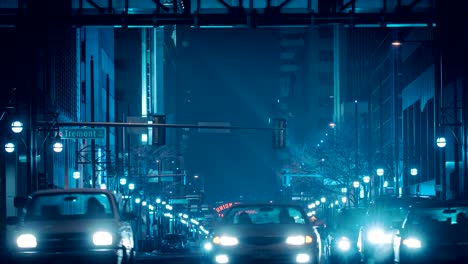 Time-lapse-of-night-time-traffic-on-the-17th-street-in-Denver,-Colorado