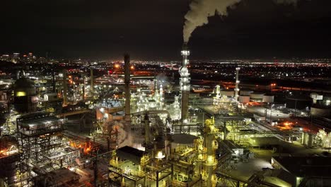 Incredible-Aerial-Footage-in-Oil-Refinery-in-North-Salt-Lake-Utah-at-Night---Forward-Movement