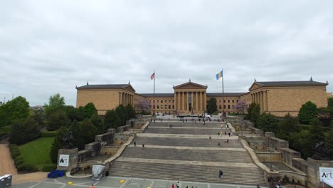 FPV-drone-shot-of-Philadelphia-Art-Museum-and-cityscape