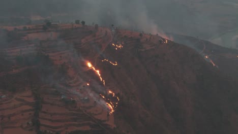 Die-Globale-Erwärmung-Wird-Durch-Dschungelbrände-In-Nepal-Verursacht