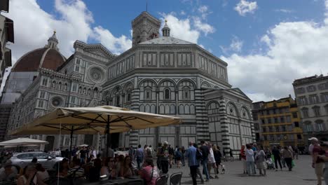 Säule-Von-San-Zanobi-In-Florenz,-Italien