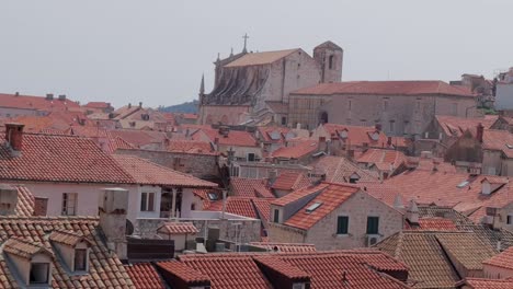 Blick-Von-Der-Stadtmauer-Dubrovnik,-Kroatien