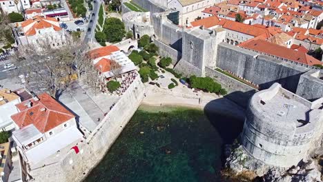 Dubrovnik,-location-for-Game-of-Thrones,-famous-tourist-destination,-aerial