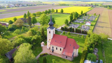 Amazing-view-of-the-beautiful-green-fields-in-Kormend,-Hungary