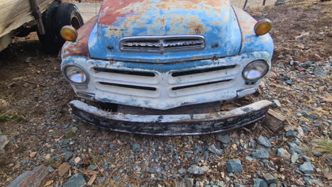 Old-Rusty-Corroded-Studebaker-Pickup-Truck-Car-From-1950's,-Close-Up