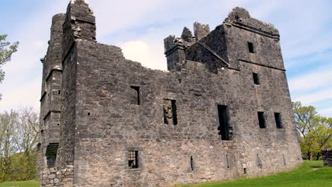 Exterior-view-of-Carnasserie-Castle-ruined-16th-century-tower-house-in-Kilmartin,-Argyll-and-Bute-in-western-Scotland-UK