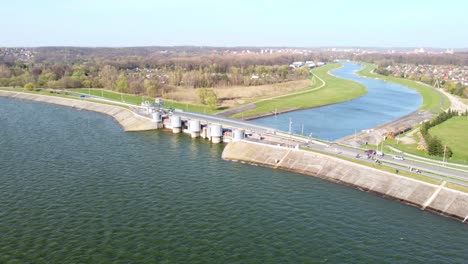 Antena-Del-Embalse-Del-Lago-Nyskie-En-El-Río-Nysa-Klodzka