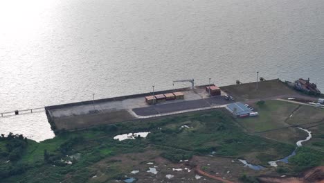 Increíble-Toma-De-Drones-En-órbita-Del-Puerto-De-Posadas.