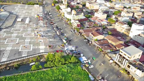 Forward-shot-of-Mamuju-city-in-the-morning,-West-Sulawesi,-Indonesia